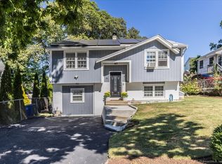 36 Platt St, Bridgeport, CT 06606