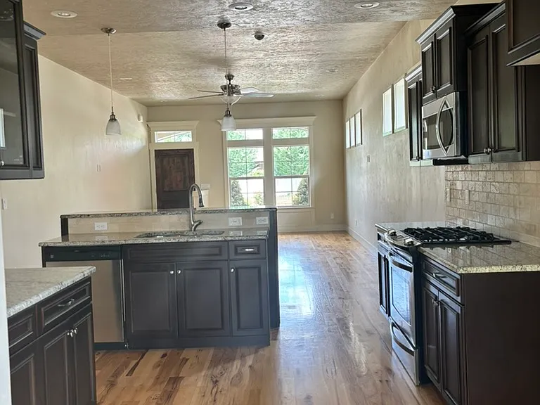 6374 N Mystic Cove Pl — Photo 3