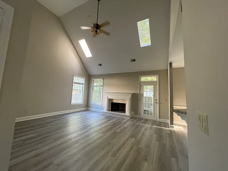 500 Willowbrook Run — Photo 29