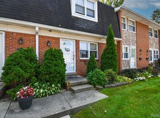 45380 Kensington St, Utica, MI 48317