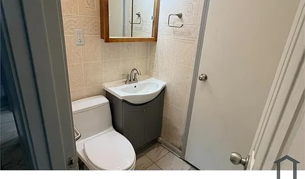 133 W Briarcliff Rd — Photo 5