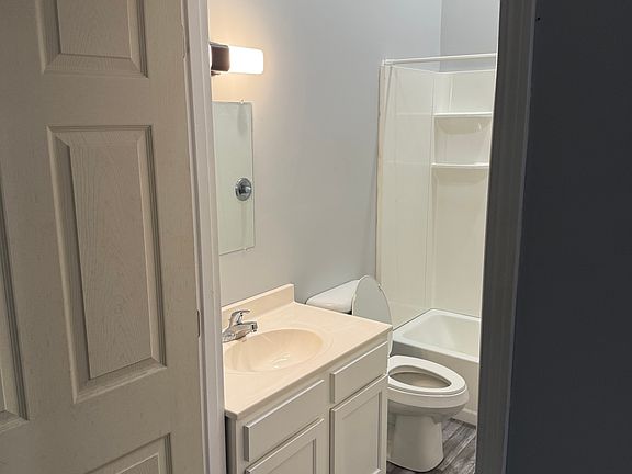 4th image of 14 E Depot St #14A
