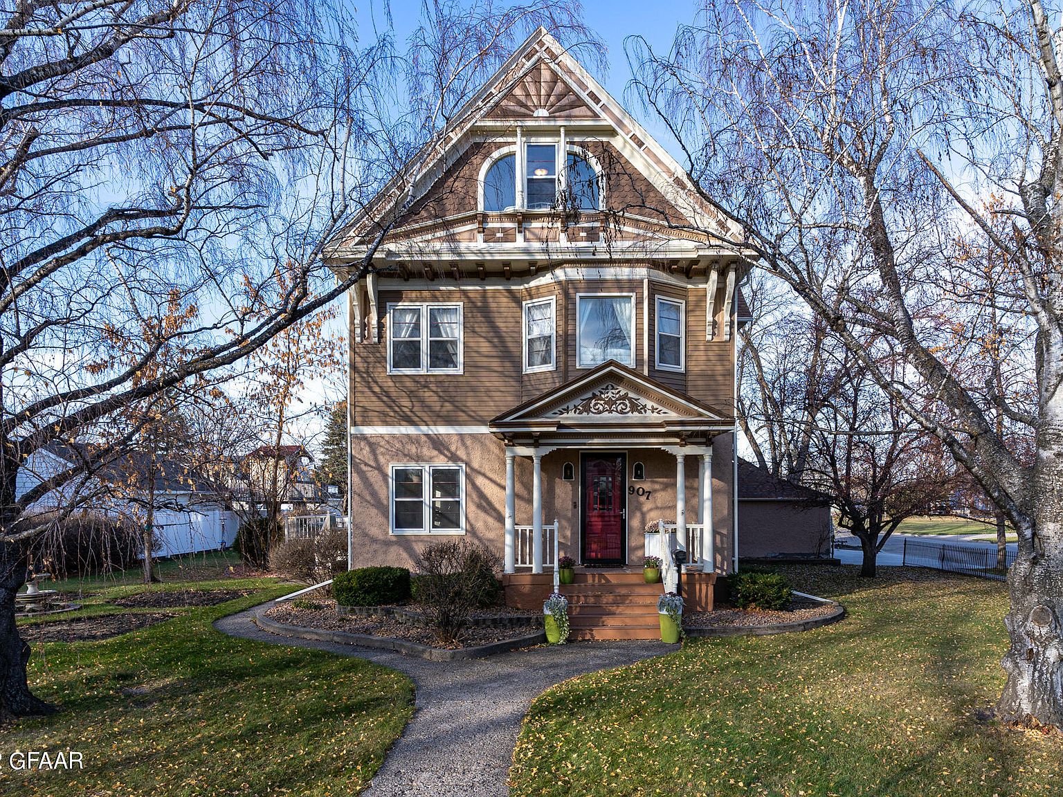 907 Kittson Ave, Grafton, ND 58237 MLS 221970 Zillow