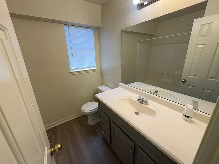 3804 Water Oak Dr — Photo 15