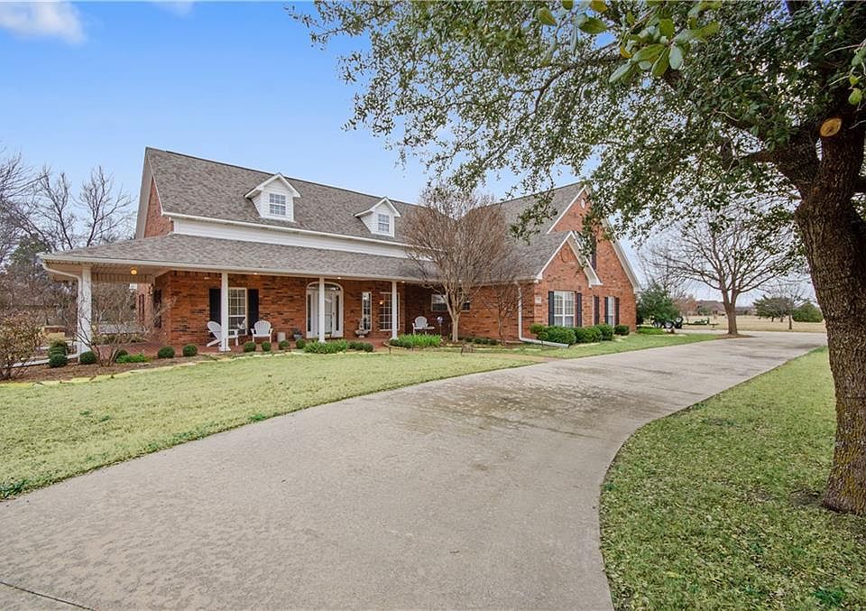 1st image of 7407 Somerset Ln