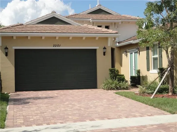 2201 Merriweather Way, Wellington, FL 33414