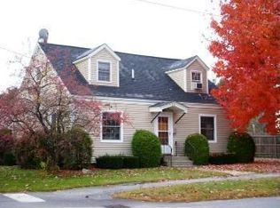 241 Cook St, Auburn, ME 04210