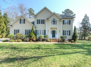 12266 N Oaks Dr, Ashland, VA 23005