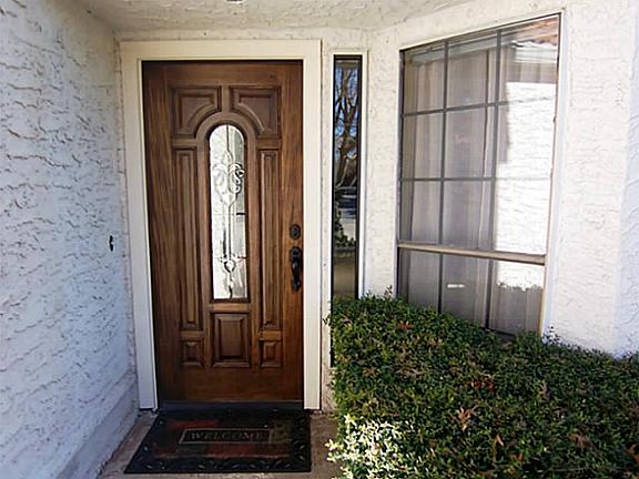 2nd image of 18720 Vista Del Sol