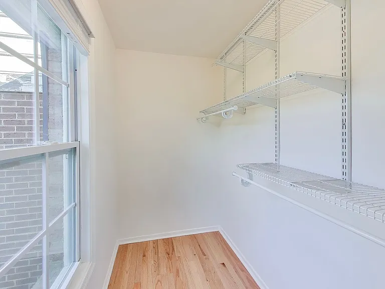 8932 Barrowgate Ct — Photo 12