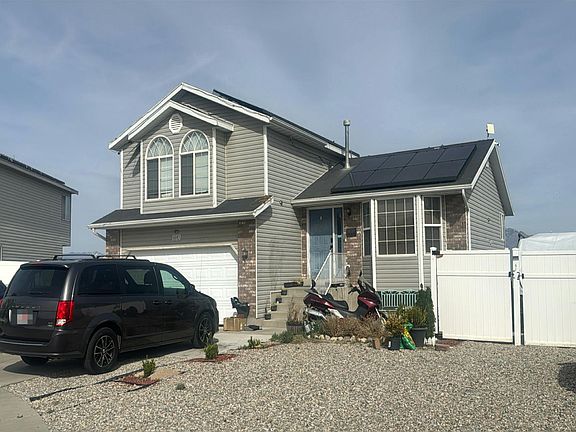 2nd image of 6883 S Hoyle Cir