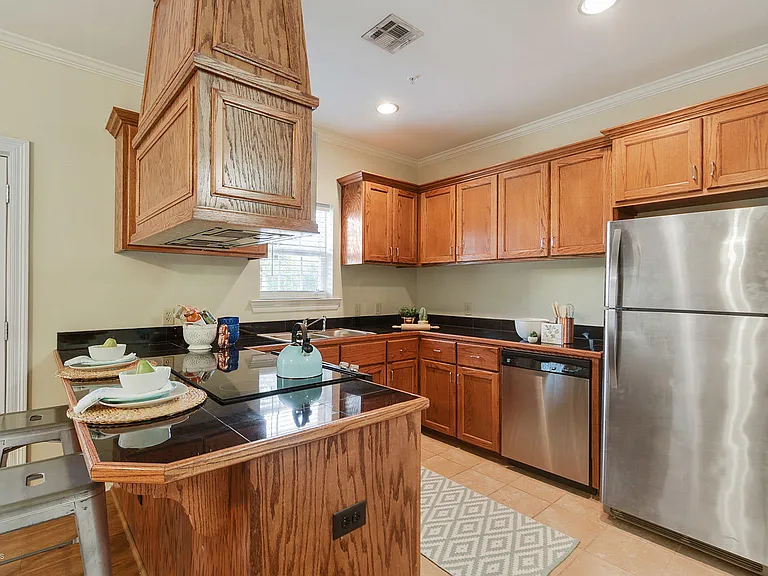 312 Bertrand Dr #203 — Photo 3