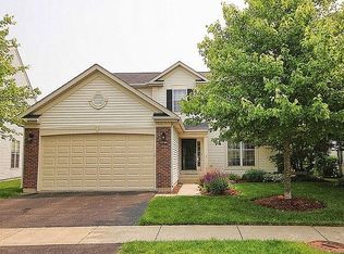 12584 Meadow Cir, Lake Bluff, IL 60044