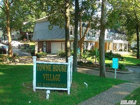 1st image of 721 Towne House Vlg
