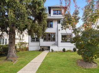 22 Ferdinand Pl, New Rochelle, NY 10801