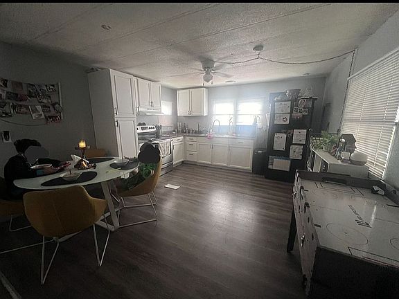 4th image of 1330 Hasker Cir