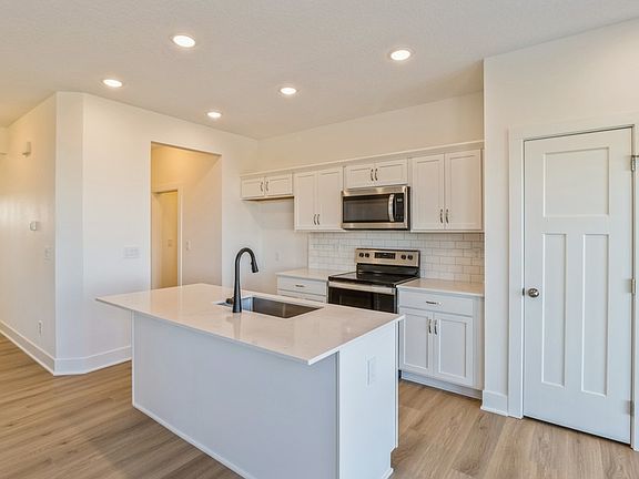 7th image of this home