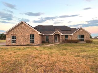 1085 E Alamosa Dr, Terrell, TX 75160