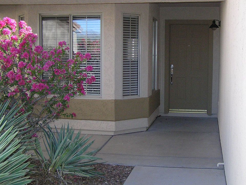2nd image of 1756 W Muirwood Dr
