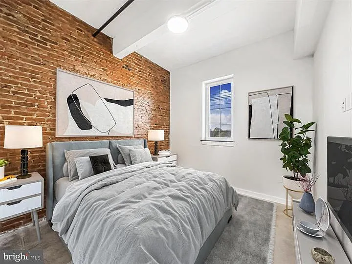 501 N Cannon Ave #105 — Photo 4