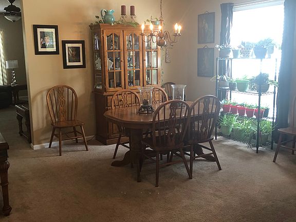 Formal Dinning room