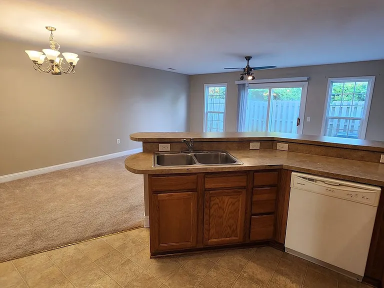 2102 Mayberry Loop Rd #4 — Photo 7