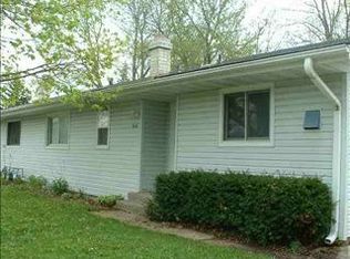 1213 Vandenburg St, Sun Prairie, WI 53590
