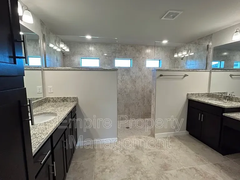 4113 NE 22nd Ave — Photo 14