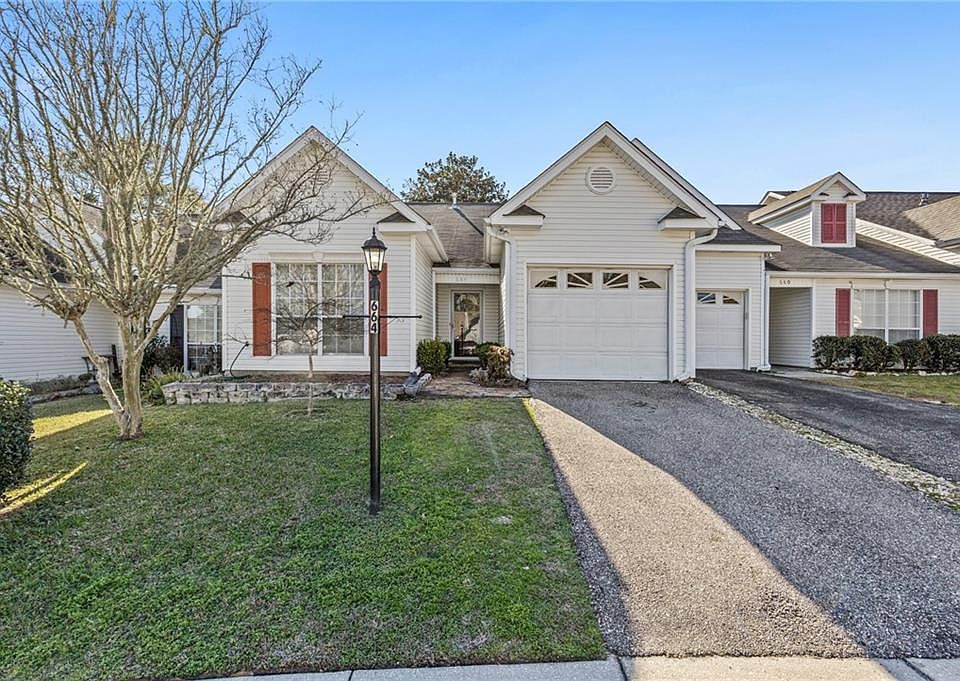 1st image of 664 Spring Lake Dr W