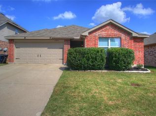 1052 Grand National Blvd, Fort Worth, TX 76179