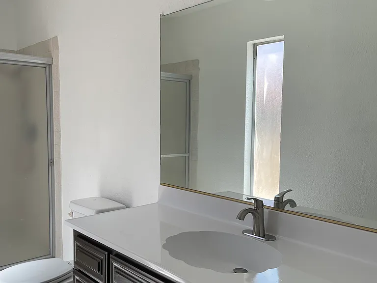 1825 Silver Oak Way — Photo 12