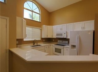 7546 Pinewalk Dr S, Margate, FL 33063