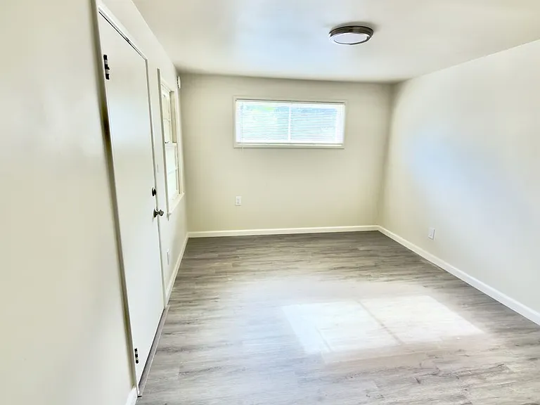 6403 Barela Ave — Photo 16