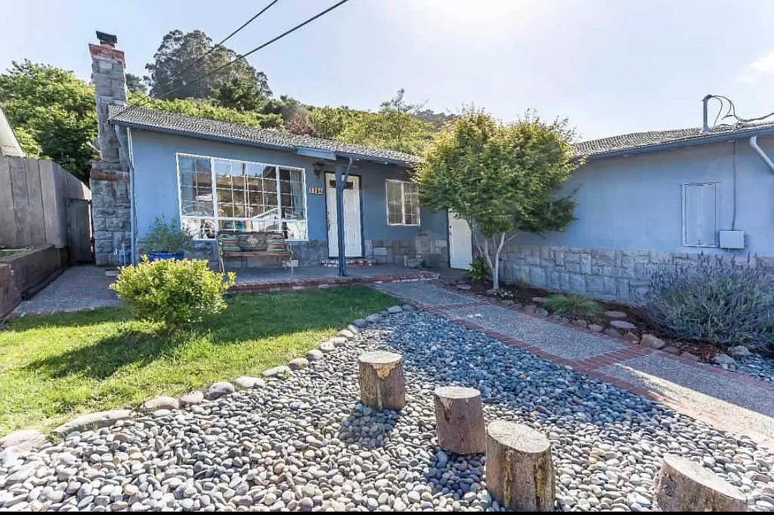 3 bed, 1040 sqft, $6,000 — Photo 1