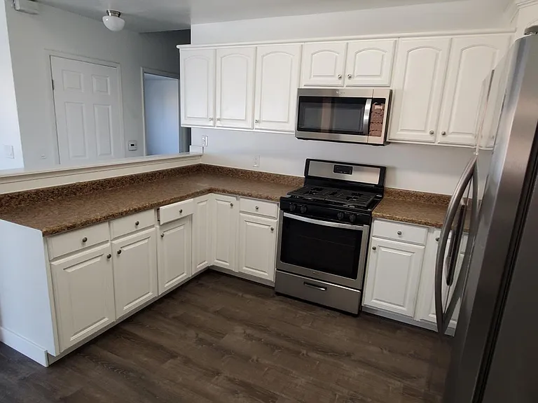 5771 La Jolla Blvd — Photo 6