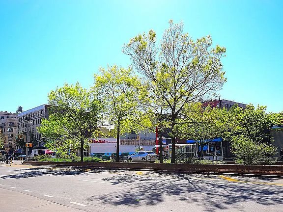 5th image of 511 W 151st St APT E5