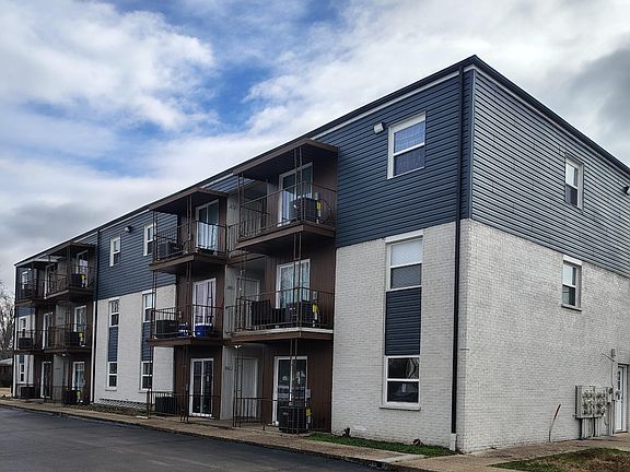4th image of 1101 S Lincoln Park Dr #1122