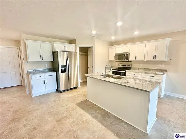 3 bed, 1450 sqft, $1,600 — Photo 3