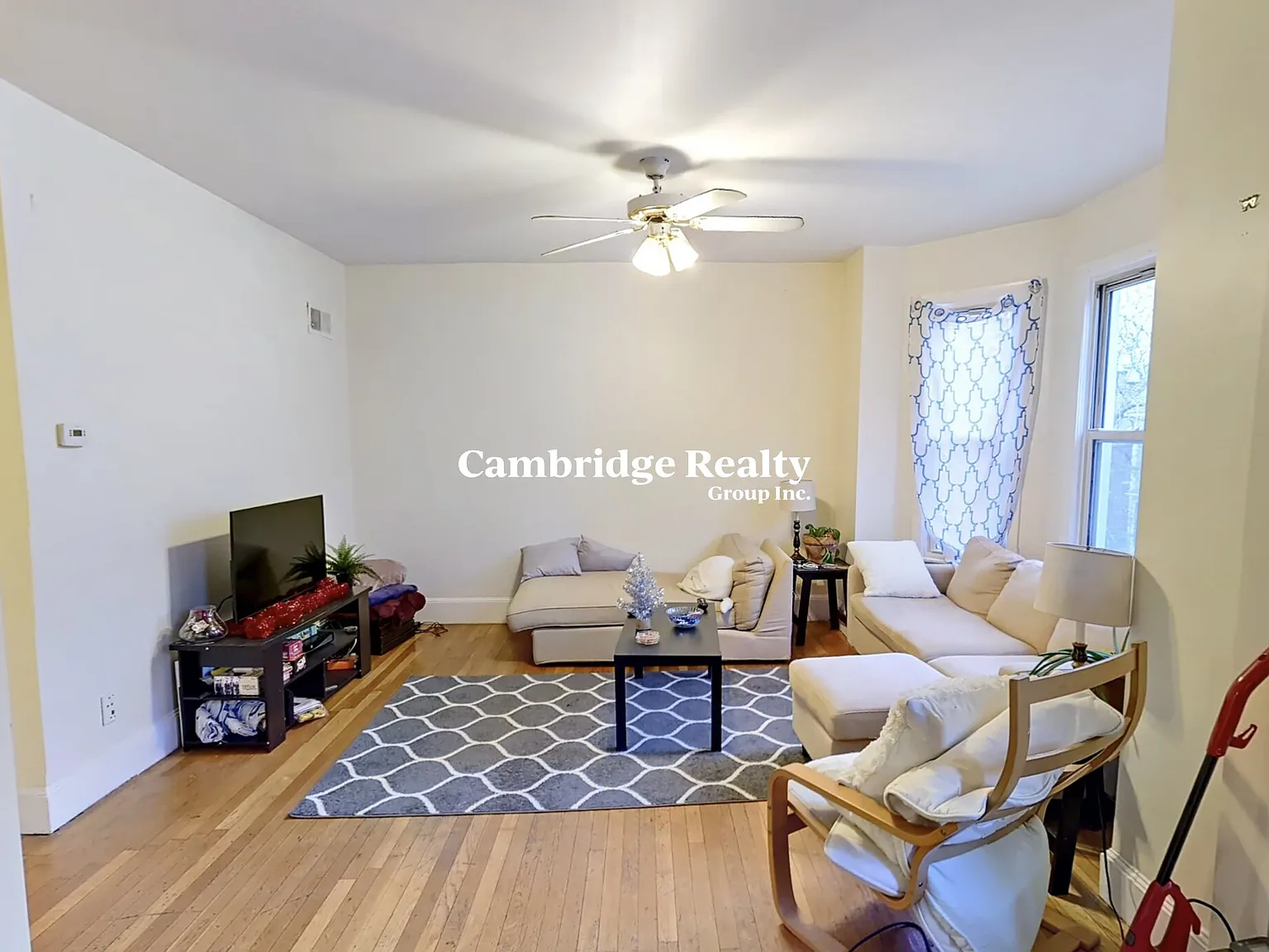 4 bed, 2.0 bath, $3,950 — Photo 4
