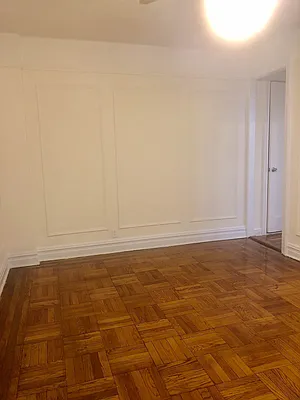 Rented by New York Residence | media 27