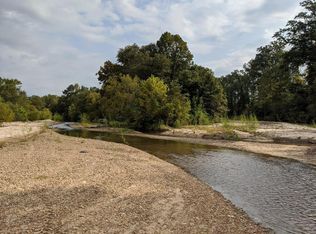 542 John Nelson Ln, Roxie, MS 39661