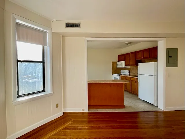 1137 Commonwealth Ave #3 — Photo 7