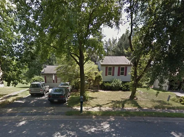 156 Warren Way, Lancaster, PA 17601
