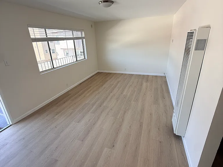 2136 Santa Clara Ave #J — Photo 3