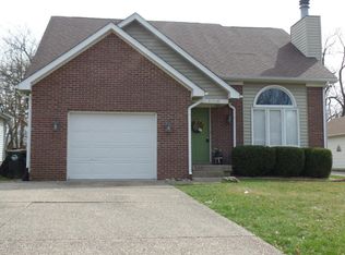 10006 Lauralynn Ct, Jeffersontown, KY 40299