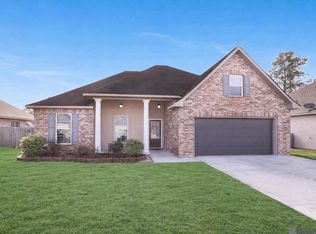 9150 Millikens Bnd, Denham Springs, LA 70726