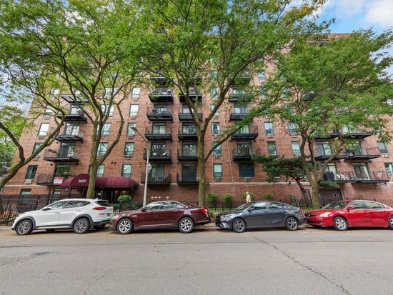 3900 N Pine Grove Ave APT 910, Chicago, IL 60613