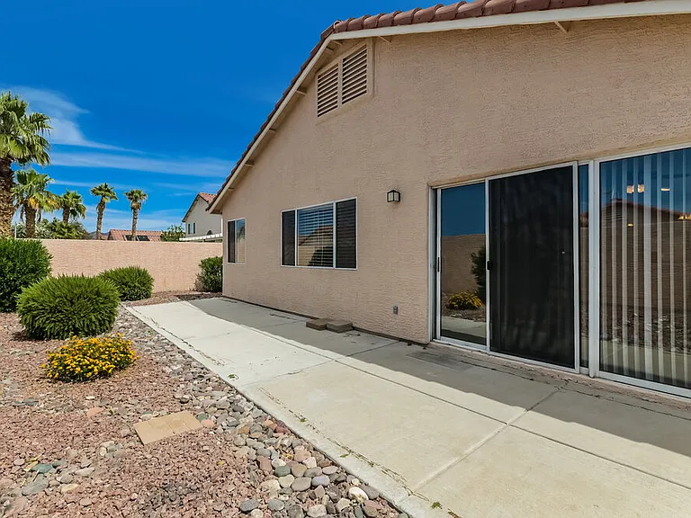 972 Trackers Glen Ave — Photo 15