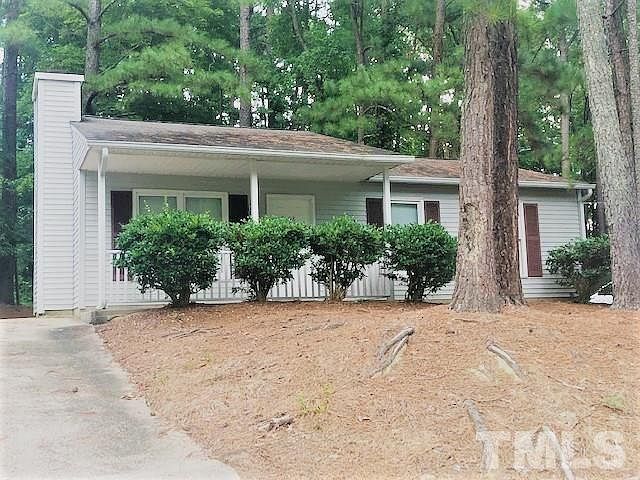 1st image of 2608 De Mille St