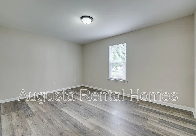 37 Conifer Ct — Photo 19